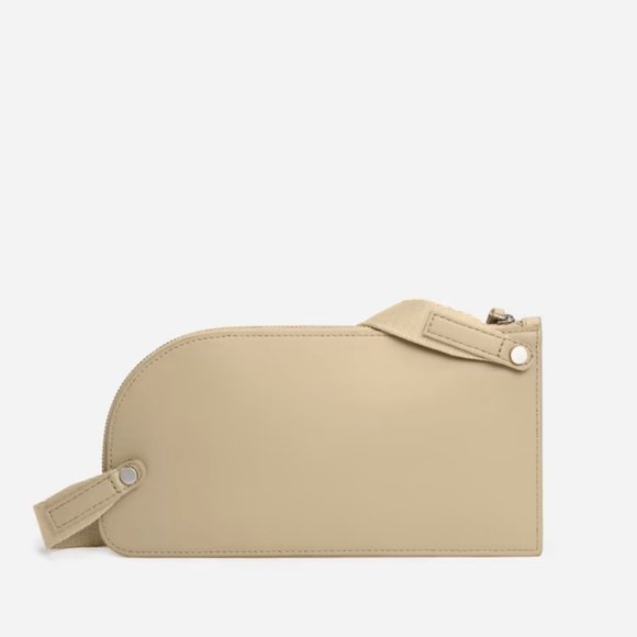 NWT Everlane The Cactus Leather Sling Belt Crossbody Bag - Picture 2 of 10